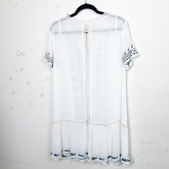 SAND & Spirit white embroidered coverup - Picture 7 of 9